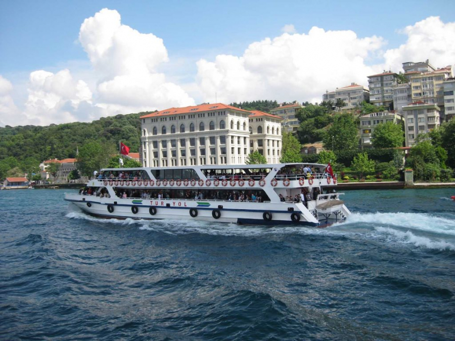 Bus + Boat Tour